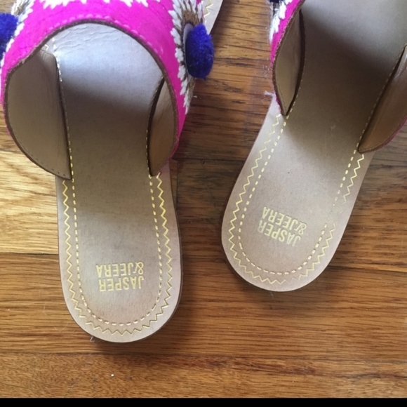 Adorable Anthropology colorful shoes 👠❤👠 - Picture 4 of 4